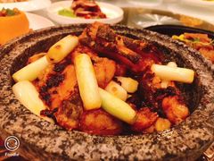 -老船夫婚宴婚庆会馆(延吉路店)