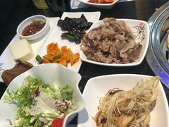 -青松馆韩国料理(香港中路佳世客店)