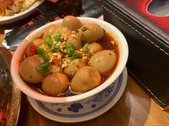 -炉小二铜锅牛蛙•川湘菜(三里屯店)