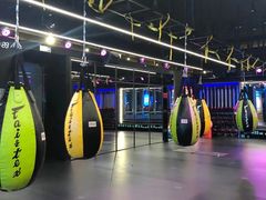 -懒人Club健身(卓越时代广场店)