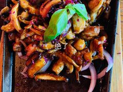 菌菇三杯鸡-中8楼风尚云南菜(颐堤港店)