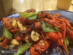 麻辣小龙虾-聚点串吧·北京烧烤(朝北店)