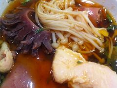 -怡人怡口牛排海鲜自助(飞龙大厦店)