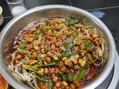 -周良天山牛杂城(天山路总店)
