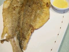 -赶海部落海鲜城(海阳路店)