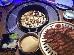 -三人行骨头王火锅(长寿店)
