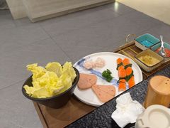 -得意咚瓜·顺德鱼生·冬瓜火锅(深圳首店)