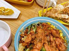 炸鸡块沙拉-嗨皮儿·现蒸面皮(抄纸巷店)