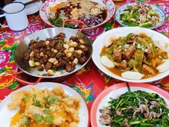 -闯关东东北农家菜(崂山石老人店)