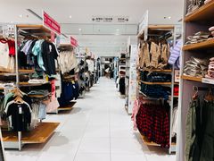 -优衣库(洛阳中州万达广场店)