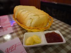 槽子面包切片-华梅西餐厅(哈尔滨中央大街店)