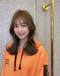 -Hello Lady发型设计