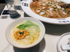 -渔语鱼酸菜鱼新川菜(来福士店)