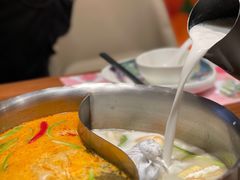 -樾餐厅泰式海鲜火锅(民歌湖店)