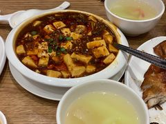 -裕记烧腊连锁餐饮(国商分店)