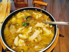 激情花椒鱼-有红鸡毛店·川菜(建设路店)