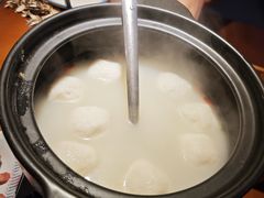 -魏铭鱼头捞饭(晋阳路店)