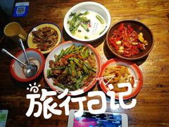 -老三样·美食研究中心(世贸路店)