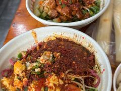 特色三合一-手擀菠菜面(西康路店)