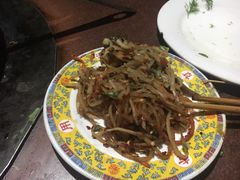 -朝伟清真铜瓢牛肉馆(三十年老·店)