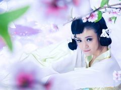 -九月鹰飞汉服摄影工作室