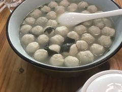 鱼丸汤-小郭私房菜·海肠捞饭店(学士街店)