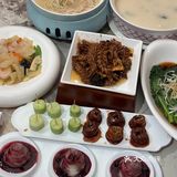 建议直奔这家鲁菜馆 老济南人私藏的大明湖附近的鲁菜馆