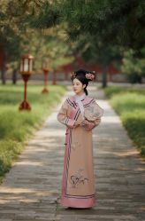 点击看大图 -美云庭古装·格格服汉服·京城旅拍(北京店)