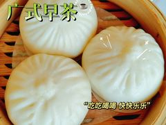 足料鲍鱼汁叉烧包-柳州宾馆-云霄阁·旋转餐厅