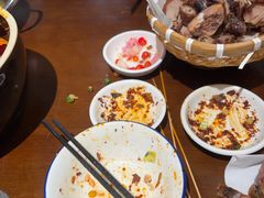 -谢老五跷脚牛肉·非遗传承店
