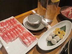 -呷哺呷哺(融创茂店)