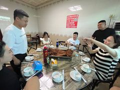 -大京袁记烤全羊农家(大京水库店)