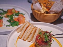 牛肉塔塔配牛油果黑橄榄酱-Solo(衡山路店)