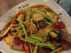 -肖四女乐山跷脚牛肉(世博源店)