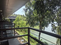 -上海怡沁园度假酒店