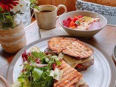 超级牛肉帕尼尼-O'mills Sourdough Bakery&Bistro(永嘉路店)