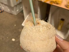 -三亚新鸿港水果一级批发市场