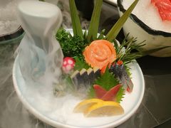 -鼎泰亨·海鲜牛肉餐厅(滨江店)