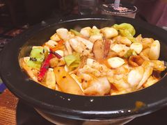 黑松露牛肝菌炖牛蛙-云海肴·汽锅鸡·云南菜(美罗城店)