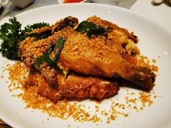 脆皮蒜香鸡-莆田餐厅PUTIEN(万象天地店)