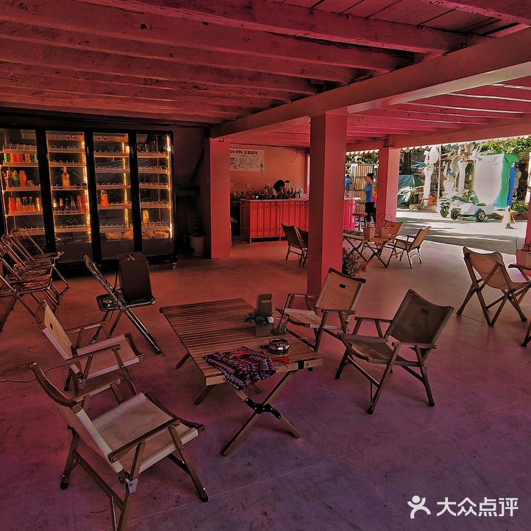 又一粉红战店横空出世！！Ace Pub王牌超市，申请出战！！