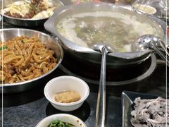 -牛一煲美食(江高店)