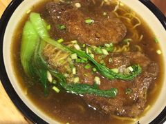 上海大排面-玖鲜小笼(中山广场店)