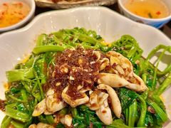 -大头虾越式风味餐厅(光明广场店)