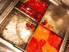 -海底捞火锅鲜切牛肉主题店(长寿路店)