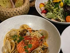 -Golden Lily河内巴黎法越料理餐厅(建国西路店)