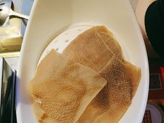-芝小官毛肚火锅海鲜自助(苏州吴江区万宝店)