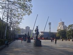 -英雄广场
