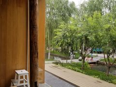 -春风习习