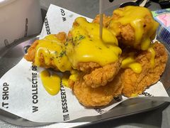 -W COLLECTIVE  DESSERT SHOP